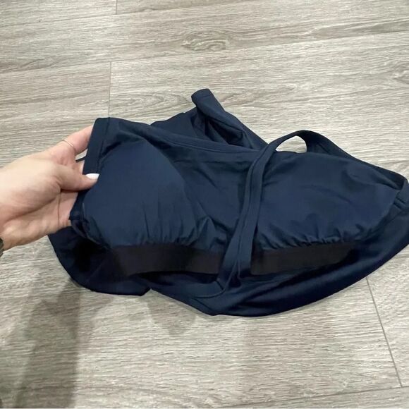 3/$25 ✺ Athletic Works Navy Ribbed Scoop Neck Top Large "Ebb to Street Tank" - Picture 2 of 7